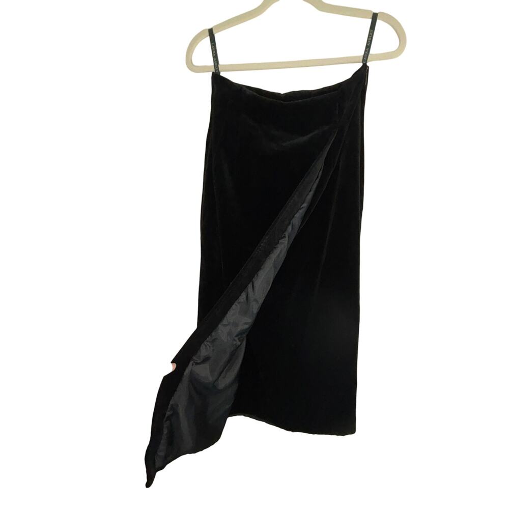 Vintage Laura Ashley Black Velvet Skirt Vintage Size 12 (runs small) - Picture 3 of 13